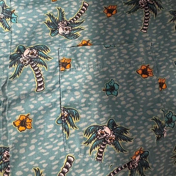 RF Brand Shirt Mens Large Green Skull Palm Trees Hawaiian Button Up Short Sleeve - Picture 8 of 9